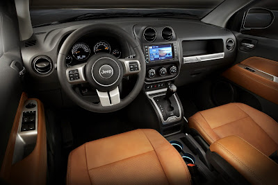 2014 Jeep Compass with New 6-Speed Auto Heads