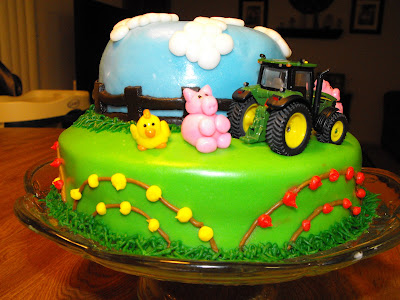 John Deere Cake Show