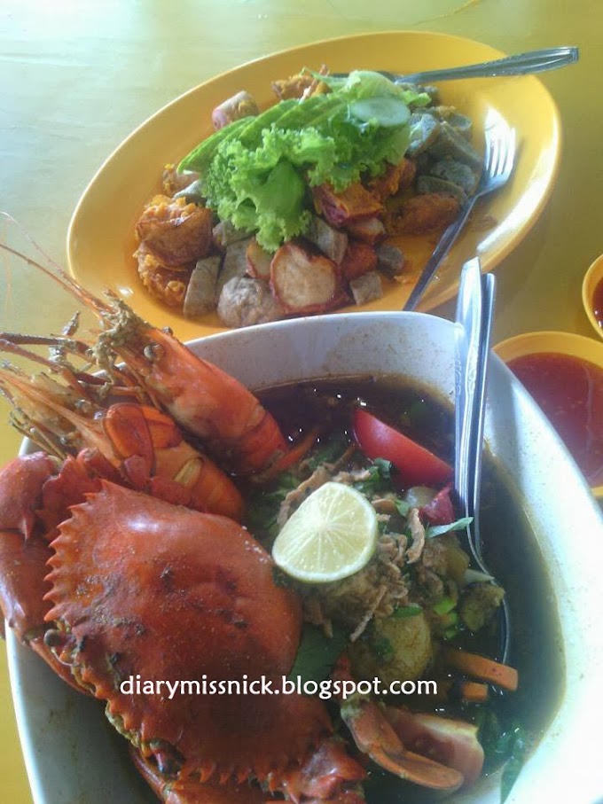 Maggi Ketam Sedap di Pantai Cahaya Bulan (PCB) Kelantan