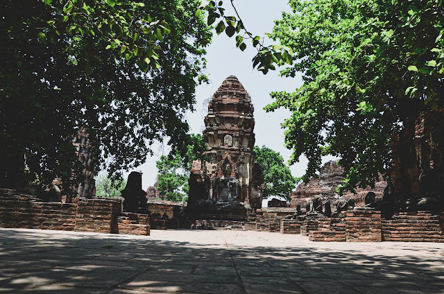 Pozostałości świątyni Wat Mahathat - Ayutthaya - Tajlandia