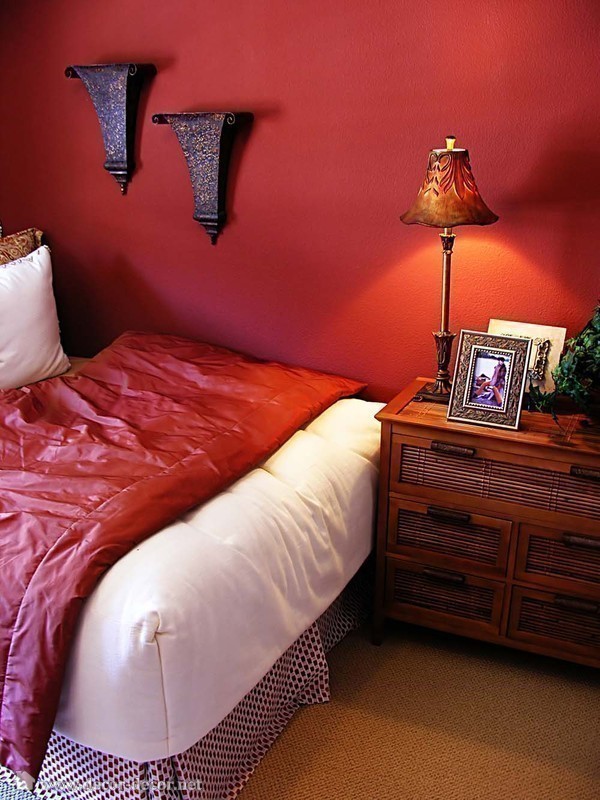 Maroon Bedroom Ideas