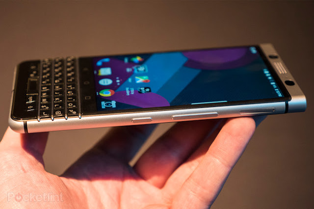 Blackberry Keyone, Fingerprint Handal Dengan Keyboard Qwerty