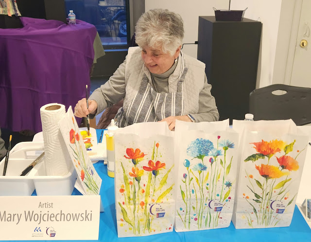 Artist Mary Wojciechowski