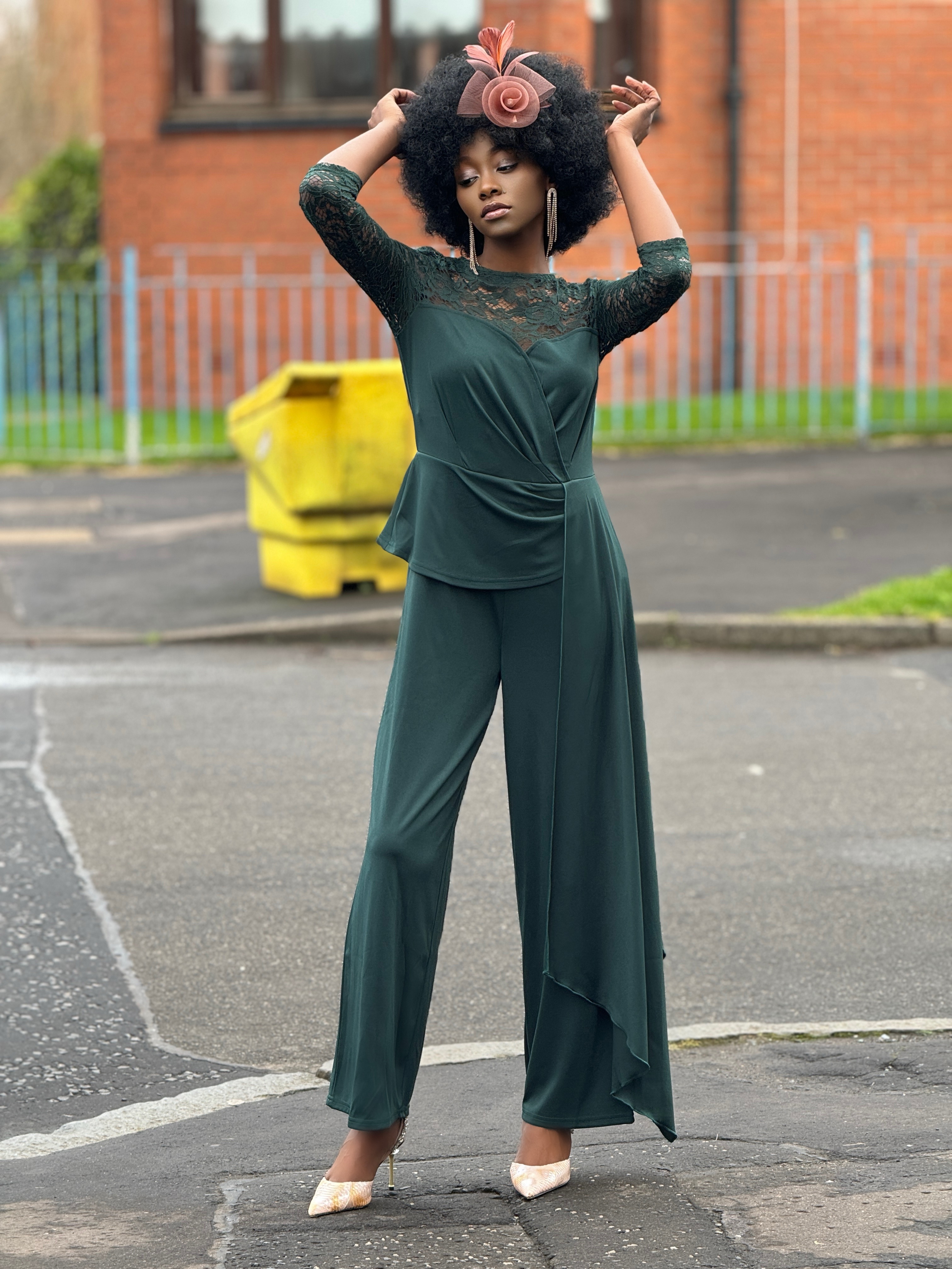 Vintage Chic: Styling the Lace Stitching 3/4 Sleeve Green Jumpsuit