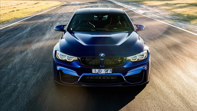 Free 2018 BMW M4 CS Car wallpaper