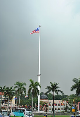 Tiang Bendera Malaysia - Sekitar Dunia Unik
