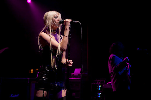 Taylor Momsen Performs Live in Michigan
