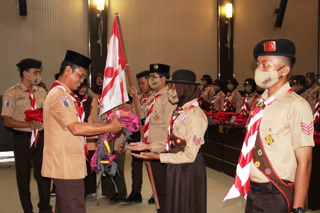  Wabup Lepas Kontingen Jamnas Batola ke Cibubur 