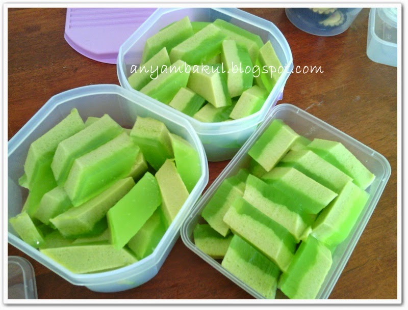 Life Is Sweet: Resepi Agar Agar Santan Pandan & Gula Melaka