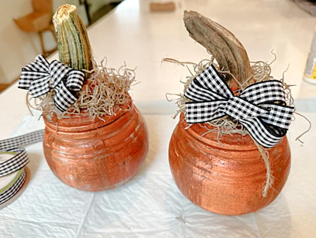 pumpkins with gingham bows