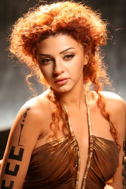 Sexy Arabian Singer Myriam Fares