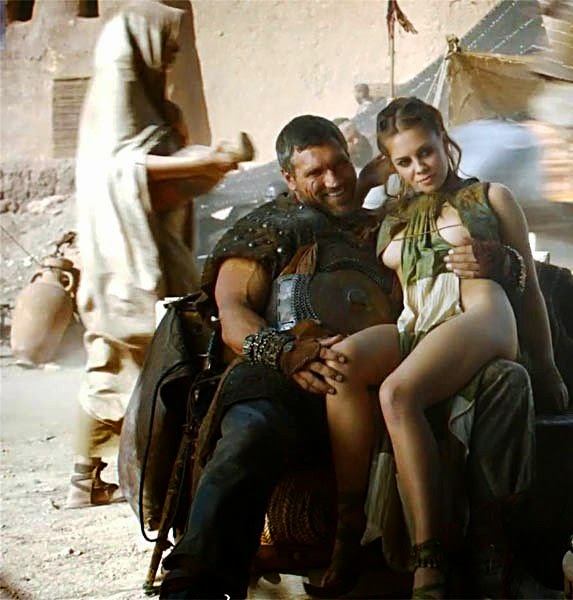 Interesting Green Game Of Thrones Talitha Luke Eardley S Ultra Sexy Outfit And Nipslip