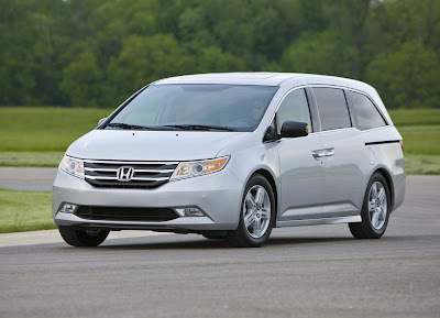 Honda Odyssey Lightning-Bolt Design Concept 2011