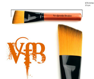 in image of Ve Neils Favorite Brushes in Slant Tip