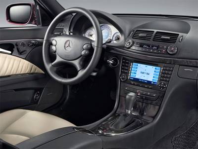  interior Mercedes Benz E Class 