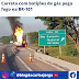 Carreta com botijões de gás pega fogo na BR-101