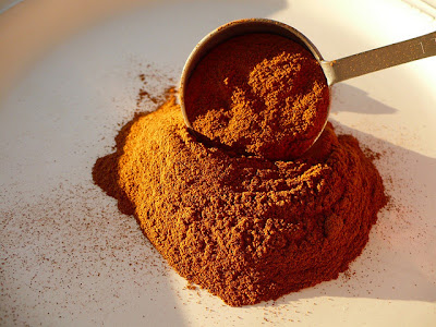 The cinnamon challenge can cause serious lung damage from scarring.