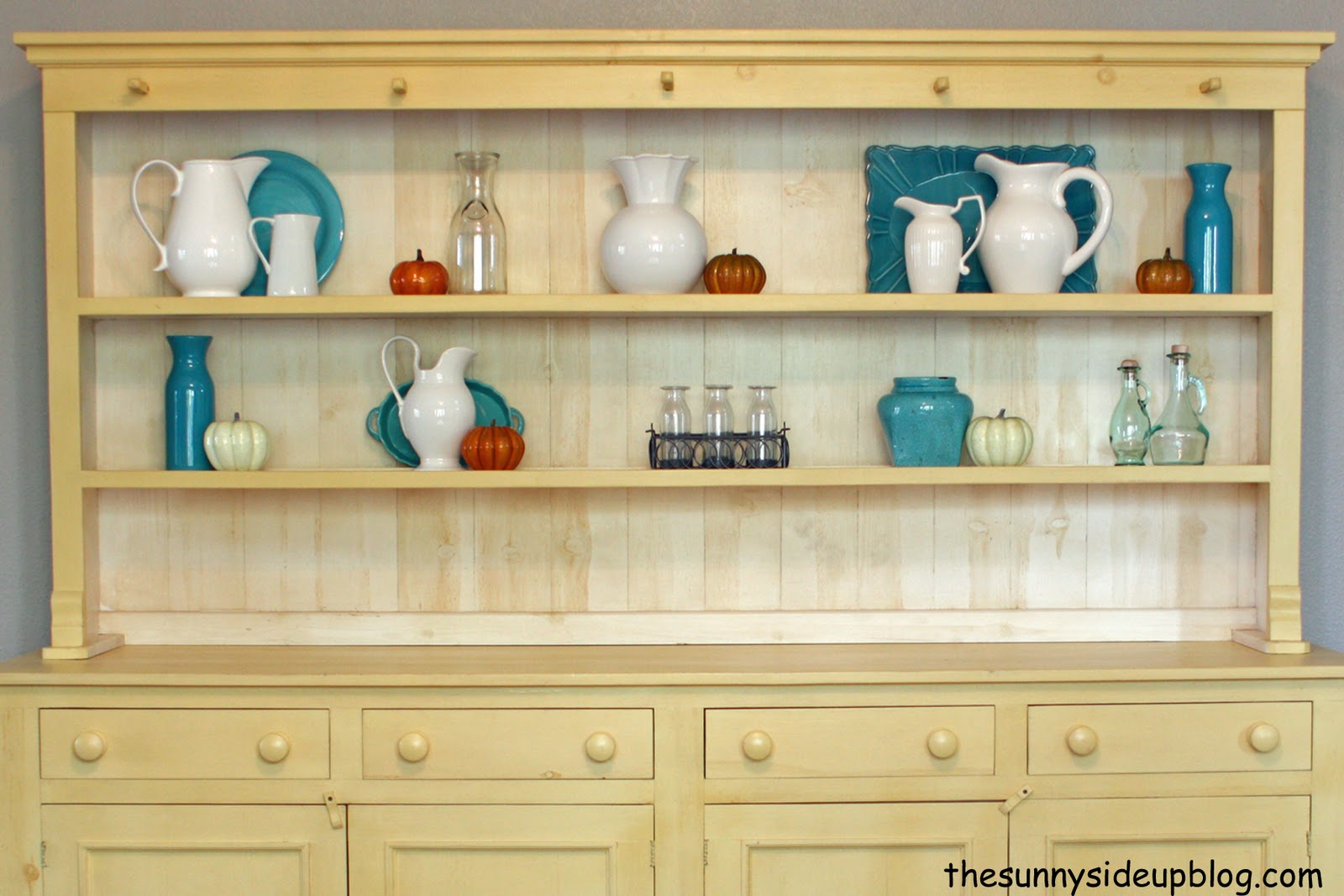 Sunny Side Up: Hutch makeover