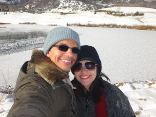 lago congelado em aspen, colorado