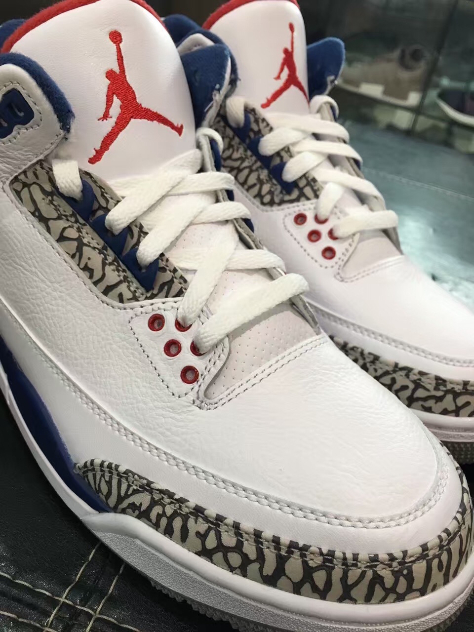 Air Jordan 3 OG True Blue 854262-106 Release Date