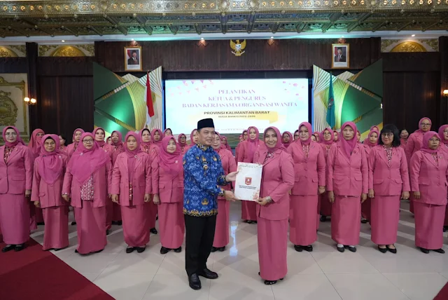 BKOW Kalimantan Barat Resmi Dilantik Gubernur Ria Norsan Siap Jadi Garda Terdepan Pemberdayaan Perempuan dan UMKM
