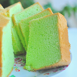 CARA MEMBUAT CAKE PANDAN ENAK