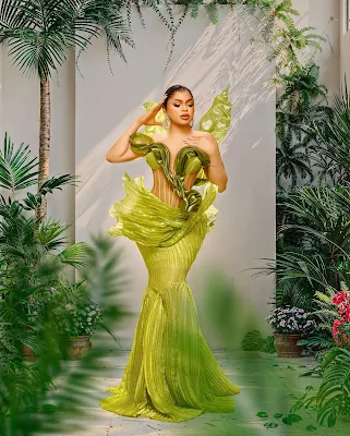 Bobrisky Celebrates Lavish Birthday, Splurges ₦200 Million on Extravagant Cake-OXYGIST