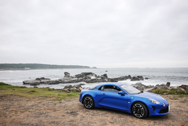 Alpine A110