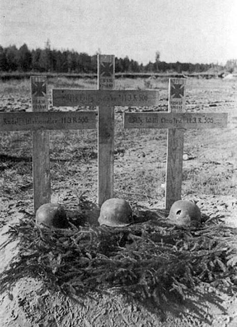 German graves of men KIA 24 August 1941 worldwartwo.filminspector.com