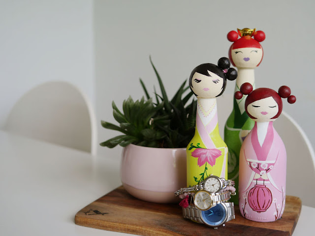 Bokeshi dolls : bottle Japanese dolls