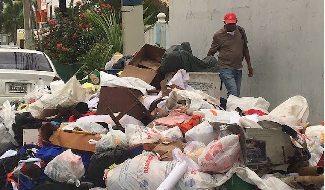 Sigue mostrando deficiencias servicio recogida basura en Santo Domingo