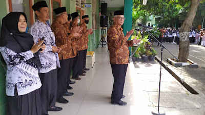 Hari Guru Nasional Ke-77 Ketua Yayasan Gunung Jati: Ajak Menyebarkan Semangat untuk Menciptakan Inovasi Baru