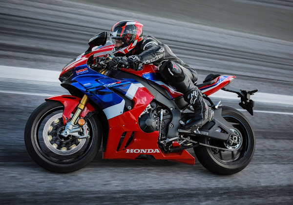 Honda CBR 1000RR-R Fireblade SP 2022