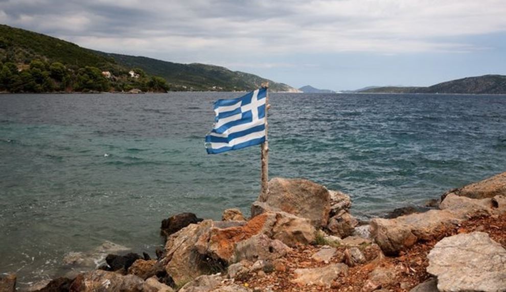 ΠΑΡΑΤΟΛΜΟΣ ΕΛΛΗΝΑΣ: : Να βουτάς τη γλώσσα στο μυαλό σου ...
