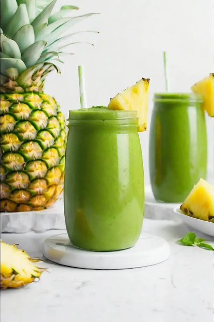 Pineapple Green Smoothie: Nutrient-Packed Refreshment