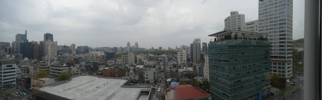 Blick auf Seoul aus meinem Hotelzimmer im InterContinental Seoul Coex