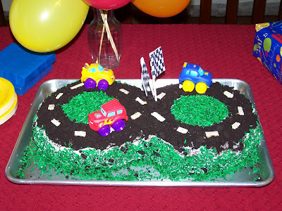 Craft Ideasyear  Boys on Dip   A Speedy Race Car Birthday Cake For A Speedy One Year Old