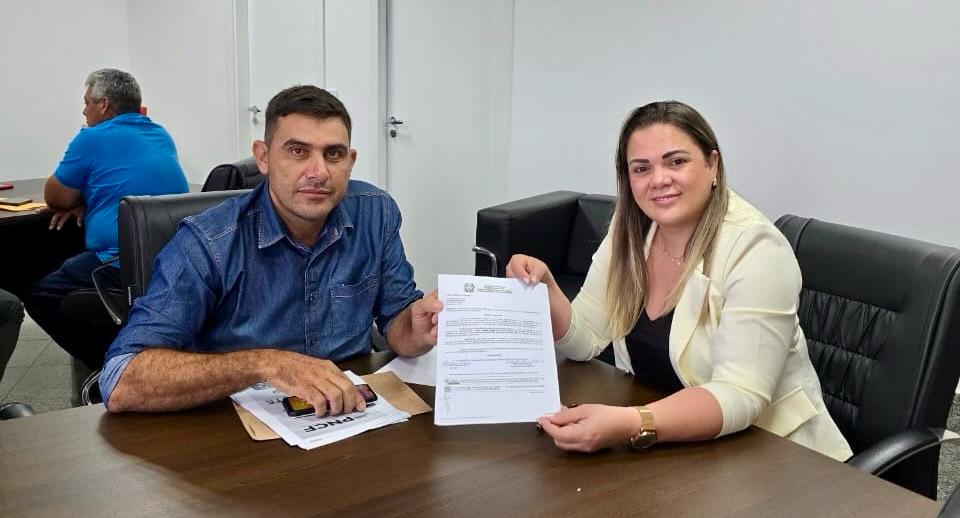 Cláudia de Jesus dialoga sobre investimentos para Corumbiara