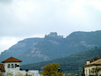 El Castell de Sant Martí de Centelles des de Can Casimiro