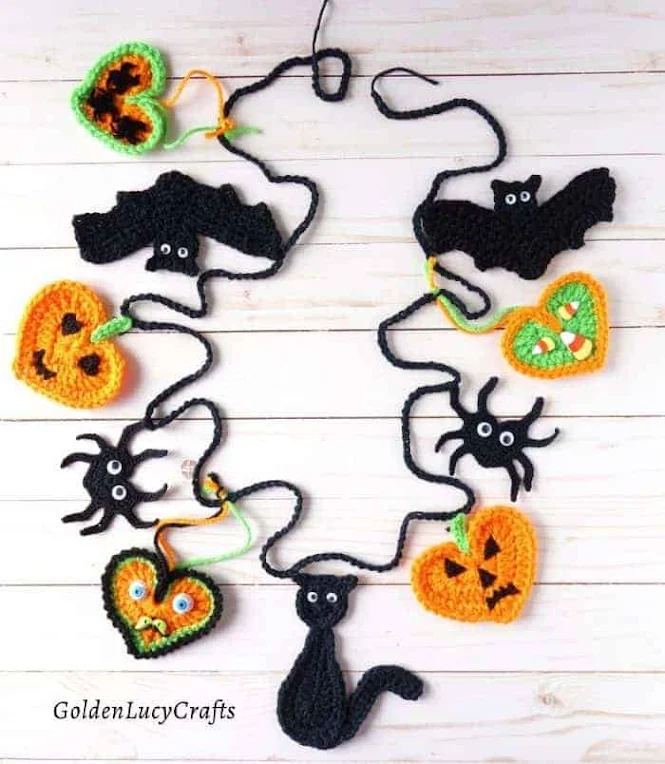 Halloween Bunting Crochet Pattern Free