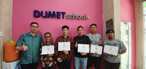 Ambil Paket Kursus Apa Ya di DUMET School?