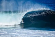 surf30-billabong-pipeline-pro-Connor-O%2527Leary-Pipe22-TYH6558-Heff