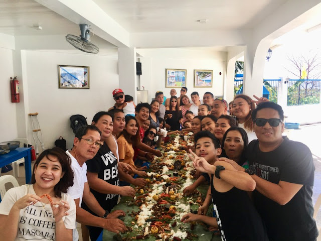 Boodle Fight Lunch at Alysa Private Resort