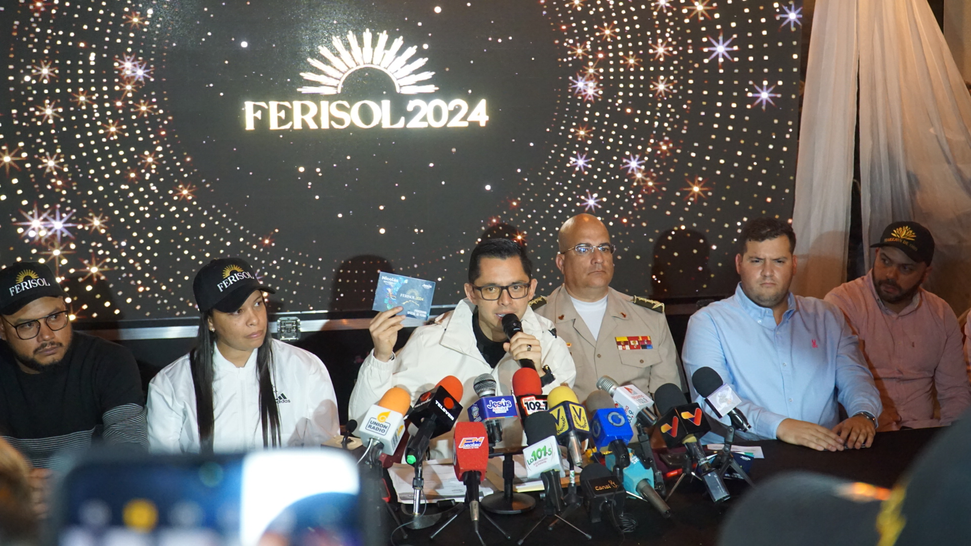 Alcalde Jesús Araque presentó programa de la Feria Internacional del Sol 2024