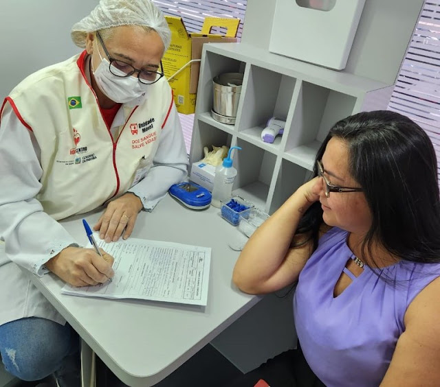 Hemocentro inaugura nova unidade móvel com coleta externa de sangue em evento de comemoração ao Dia do Servidor Público