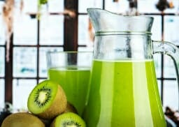 15 Manfaat sehat buah kiwi untuk penderita diabetes dan hipertensi