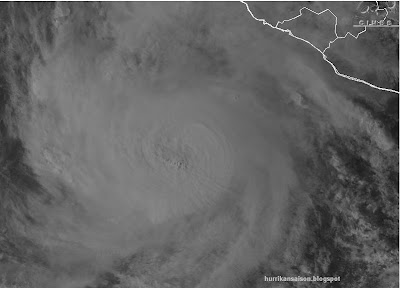 Jova, Satellitenbild Satellitenbilder, Mexiko, Das Wort zum, Wissenswertes Sturm und Hurrikan, Oktober, 2011, Hurrikansaison 2011, Nayarit,  Puerto Vallarta, Manzanillo, Colima, Jalisco, aktuell,  major hurricane, 