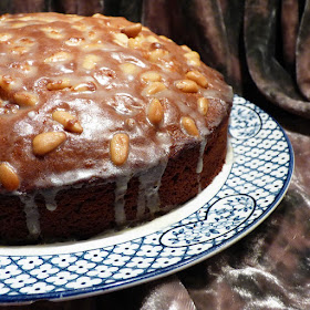 best cake recipes with pine nuts