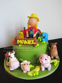bolo aniversário animais da quinta
