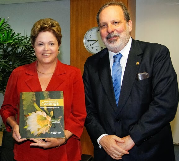 Prioridade normal Dilma recebe Armando no Palácio do Planalto